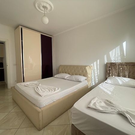 Leo Apartament Dıraç Dış mekan fotoğraf