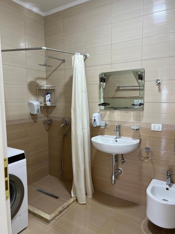 Leo Apartament Dıraç Dış mekan fotoğraf