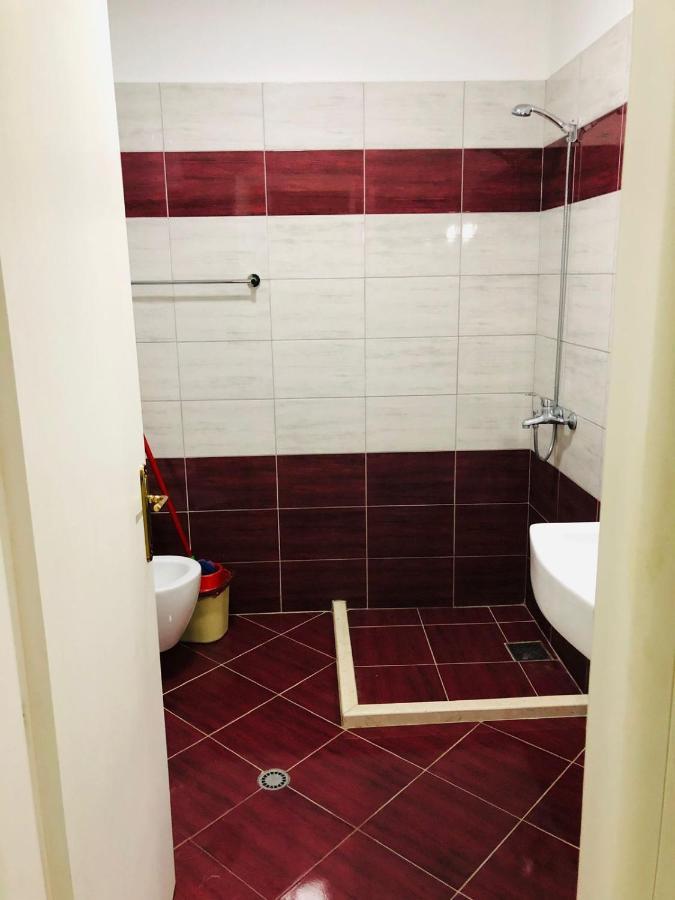 Leo Apartament Dıraç Dış mekan fotoğraf